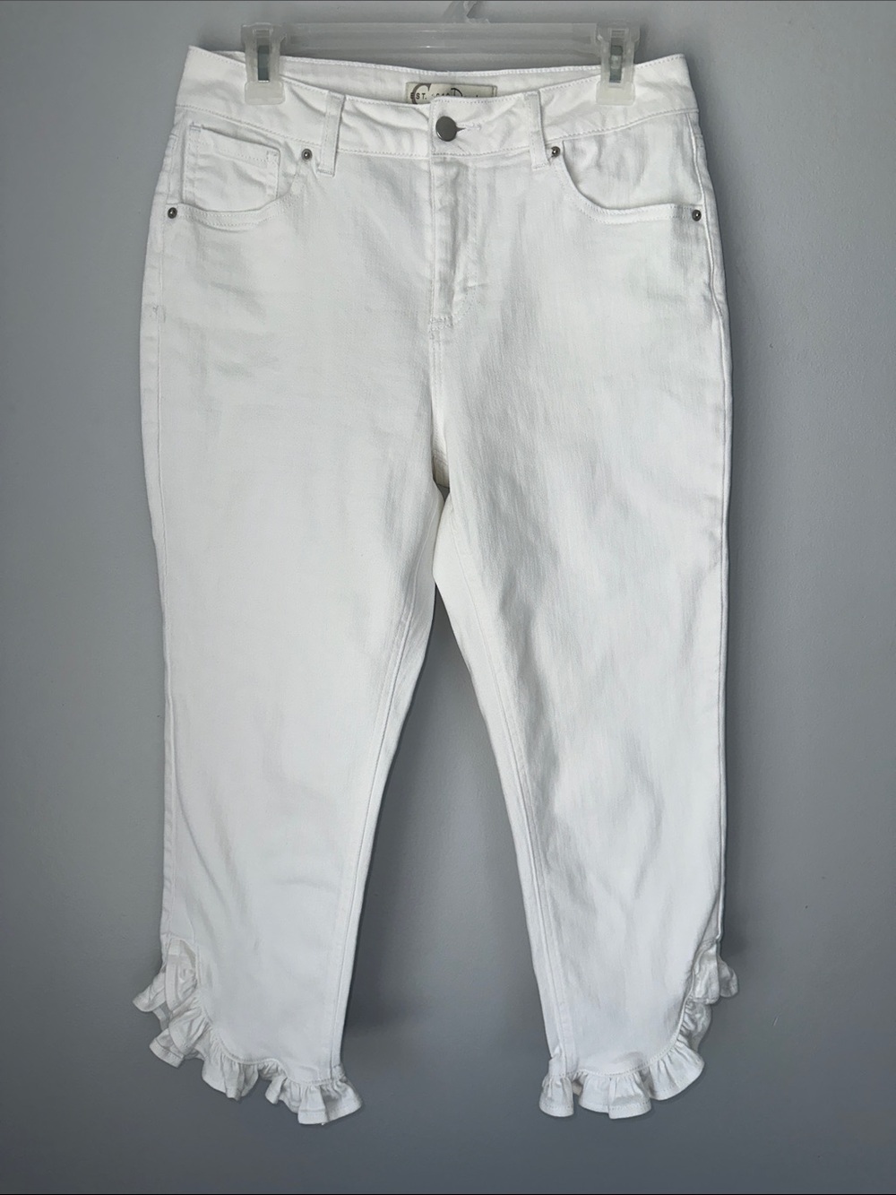Cropped White Ruffle-Hem Women's Jeans